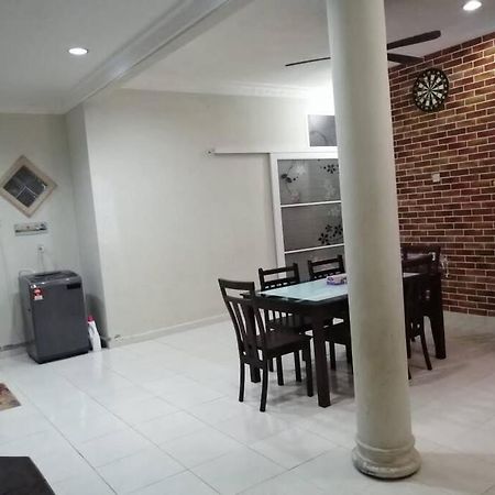 Sri Wang Homestay @ อาเรา ภายนอก รูปภาพ
